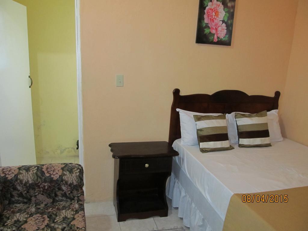 Barefoot Guest House Μπέλφαστ Εξωτερικό φωτογραφία