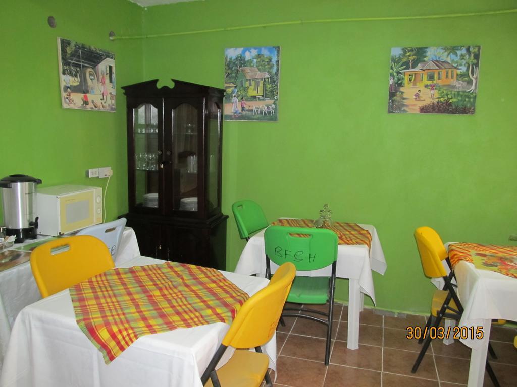 Barefoot Guest House Μπέλφαστ Εξωτερικό φωτογραφία